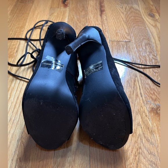 QUPID STRAPPY HEELS - Picture 6 of 6